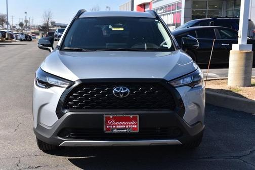 2025 Toyota Corolla Cross LE