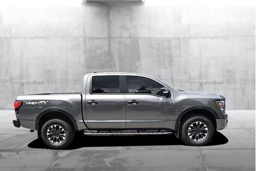 2024 Nissan Titan PRO-4X
