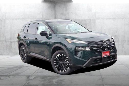 Obsidian Green 2026 Nissan Rogue Dark Armor