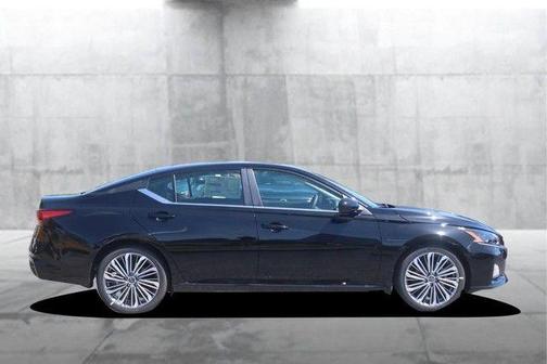 Black 2026 Nissan Altima SV