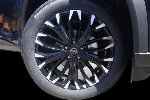 Ocean 2026 Nissan Rogue Dark Armor