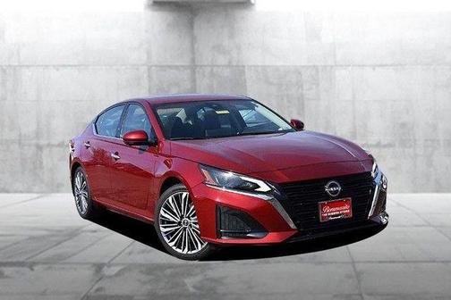 2025 Nissan Altima SL