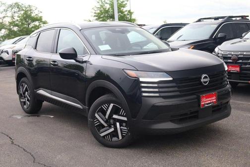 Super Black 2026 Nissan Kicks SV