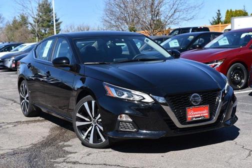 2020 Nissan Altima 2.5 SR