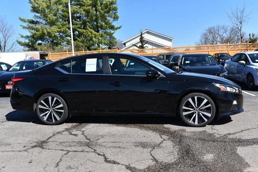 2020 Nissan Altima 2.5 SR