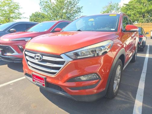 2017 Hyundai TUCSON SE Plus