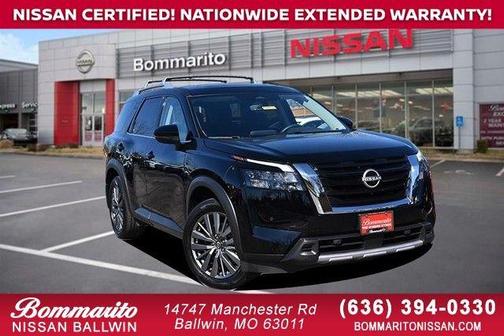 Super Black 2025 Nissan Pathfinder SL
