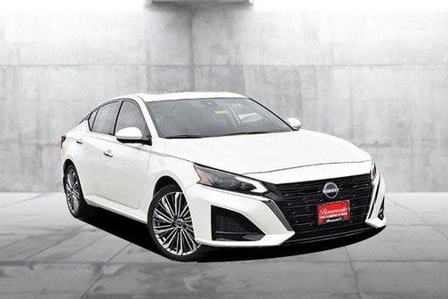 2025 Nissan Altima SL