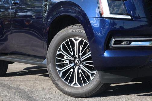Deep Ocean Blue 2025 Nissan Armada SL
