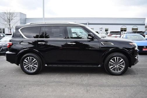 2024 Nissan Armada SL