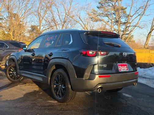 2025 Mazda CX-50 2.5 S Preferred Package