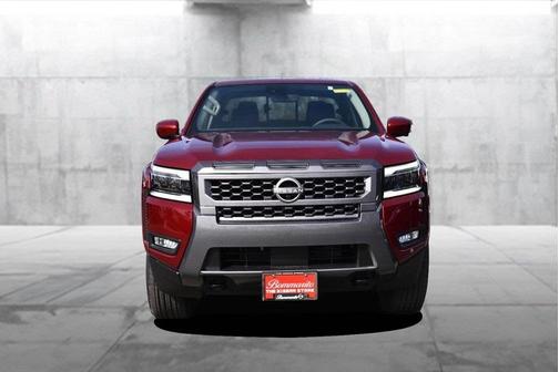 2025 Nissan Frontier SL