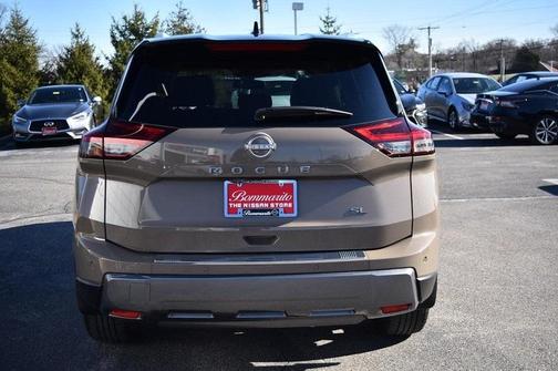 2024 Nissan Rogue SL