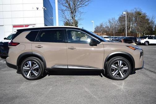 2024 Nissan Rogue SL