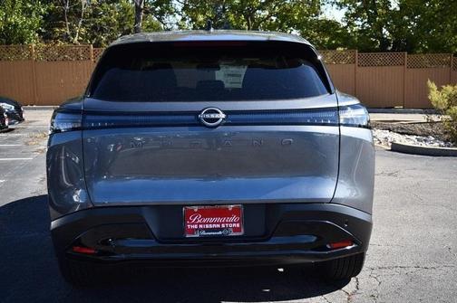 2025 Nissan Murano SV