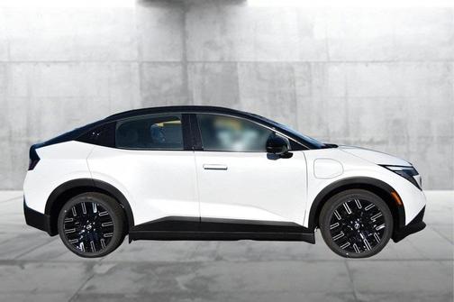 2026 Nissan Leaf PLAT+