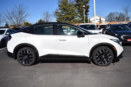 2026 Nissan Leaf PLAT+