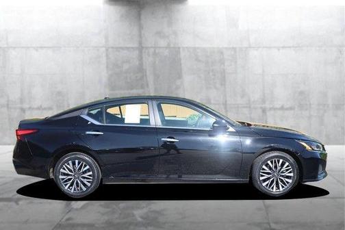 Black 2025 Nissan Altima SV