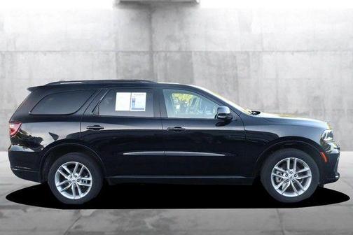 Black Clearcoat 2025 Dodge Durango GT