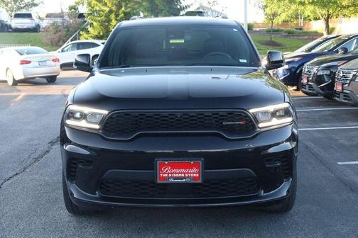 Black Clearcoat 2025 Dodge Durango GT