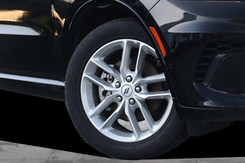 Black Clearcoat 2025 Dodge Durango GT