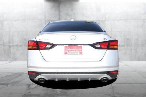 Brilliant Silver Metallic 2024 Nissan Altima 2.5 SV