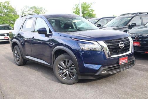 Deep Ocean Blue 2025 Nissan Pathfinder SV