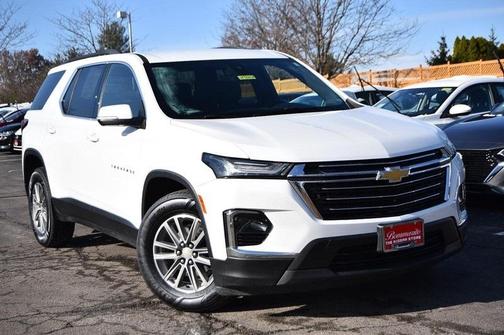 2022 Chevrolet Traverse LT Cloth