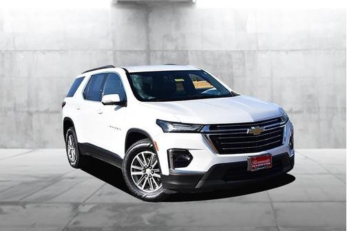 2022 Chevrolet Traverse LT Cloth