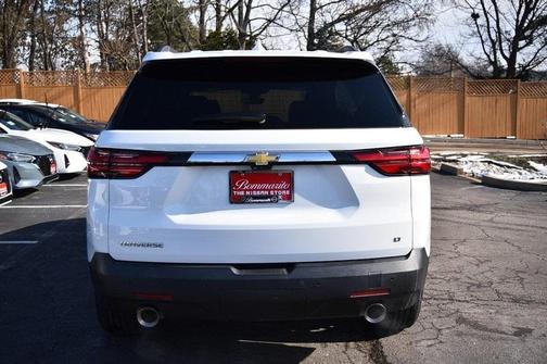 2022 Chevrolet Traverse LT Cloth