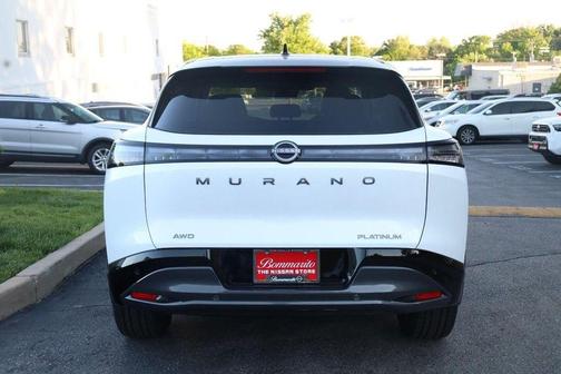 White / Black 2026 Nissan Murano Platinum