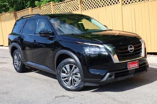Black 2025 Nissan Pathfinder SV