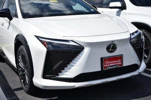 2023 Lexus RZ 450e Luxury