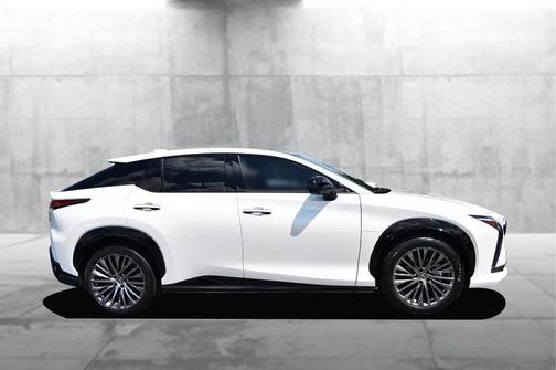 2023 Lexus RZ 450e Luxury