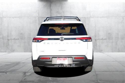 White Pearl 2025 Nissan Pathfinder SV
