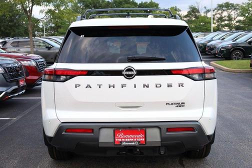 White Pearl 2026 Nissan Pathfinder Platinum
