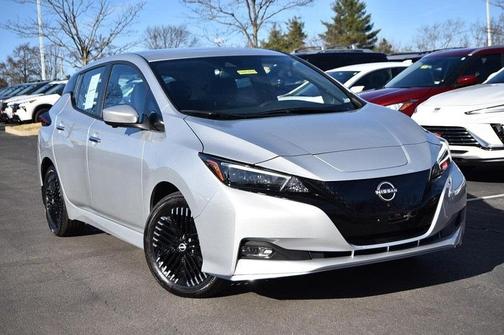 2025 Nissan Leaf SV PLUS