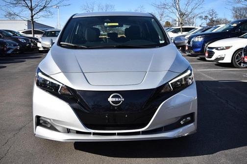 2025 Nissan Leaf SV PLUS
