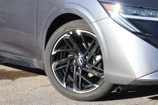 Gun Metallic 2026 Nissan Sentra SR