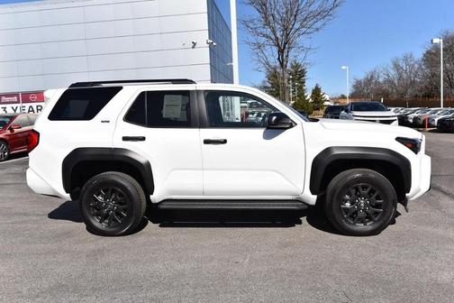 2025 Toyota 4Runner SR5