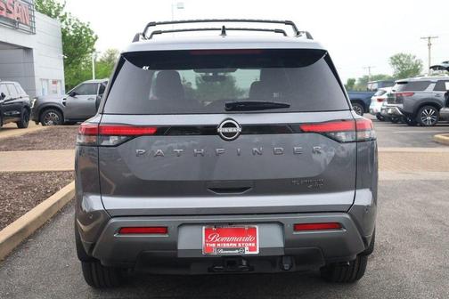 Gun Metallic 2026 Nissan Pathfinder Platinum