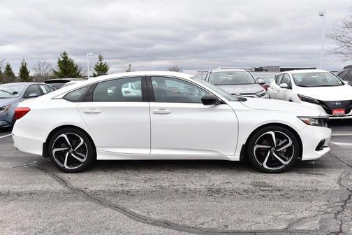 2022 Honda Accord Sport SE