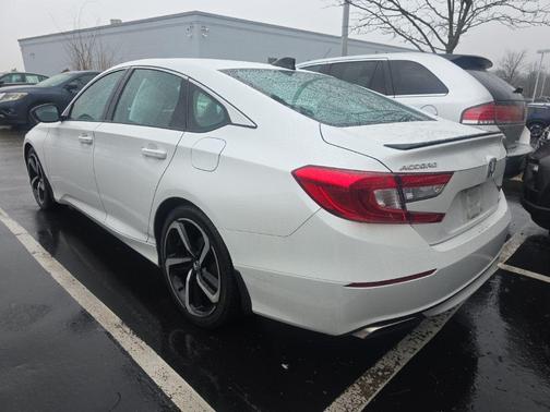 2022 Honda Accord Sport SE