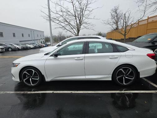 2022 Honda Accord Sport SE