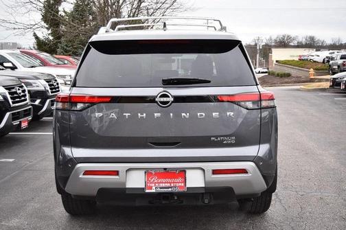 2024 Nissan Pathfinder Platinum