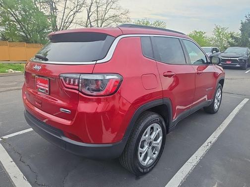 2025 Jeep Compass Latitude