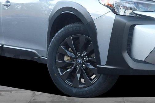Ice Silver Metallic 2025 Subaru Outback Onyx Edition