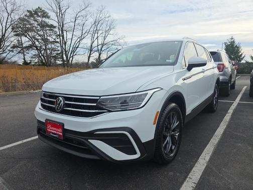 2022 Volkswagen Tiguan 2.0T SE