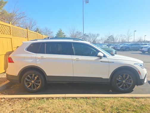 2022 Volkswagen Tiguan 2.0T SE