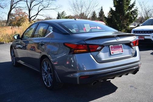 2024 Nissan Altima 2.0 SR